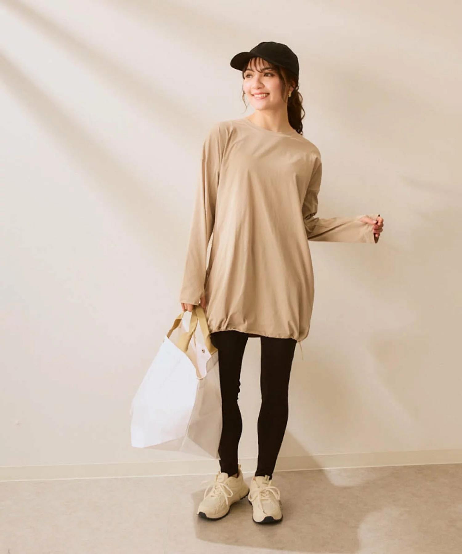 Ocean Pacific バックフリルラッシュガード